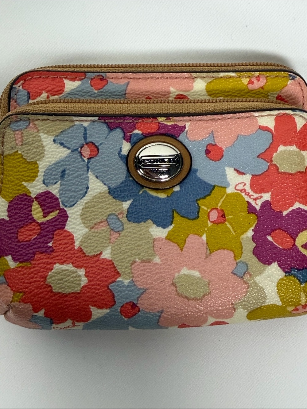 Coach Bright Peyton Floral Double Zip Card and Coin Case - Multicolor beauty